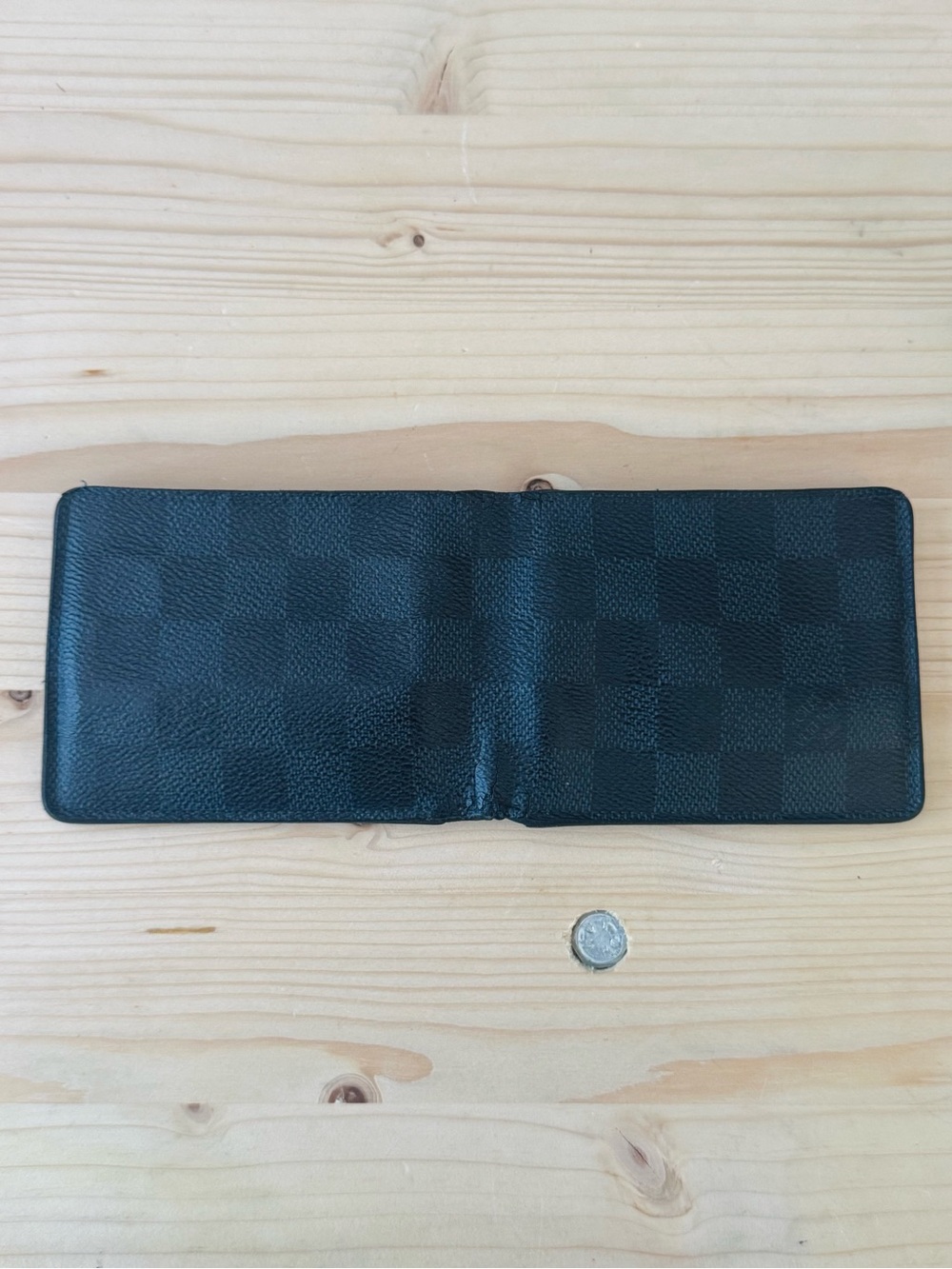 Louis Vuitton Black Wallet - Picture 3 of 11